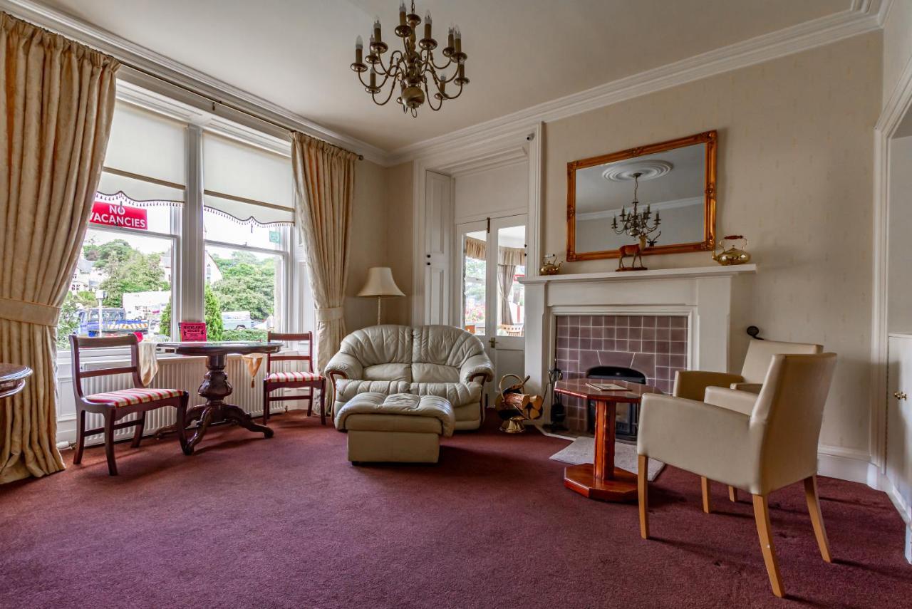 Atholl Villa Guest House Пітлохрі Екстер'єр фото